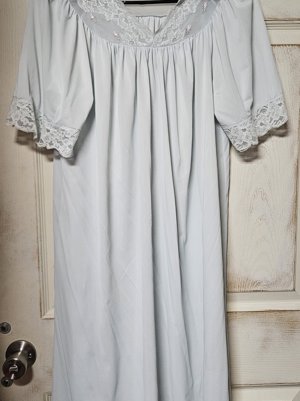 ShadowLine Women's Light Blue Lace-Trim Nightgown